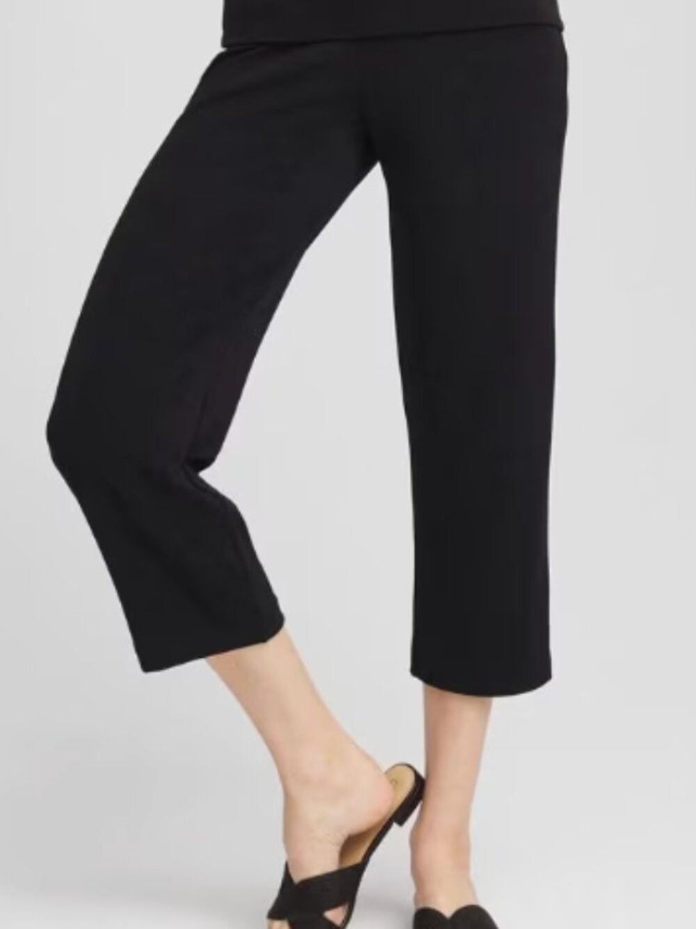 Travelers by Chico's Crop Black Pullon Capris Size 000